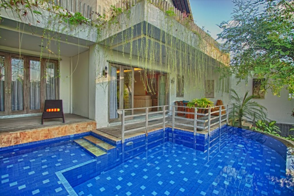 Wooden Balinese Ambiance Villa